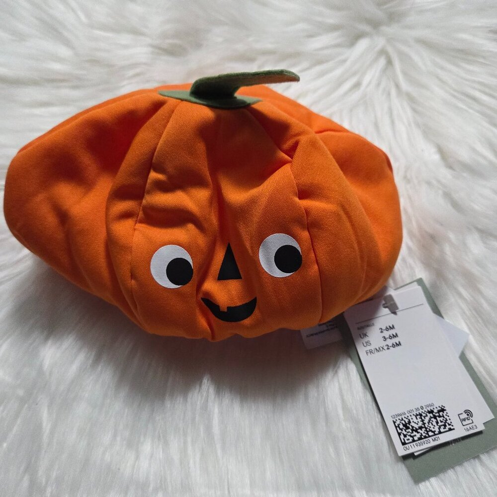 H&M Baby Pumpkin Hat